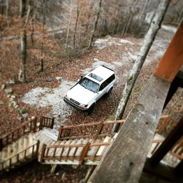 Home base established! Now it’s time for a fire pit and then some wheeling! #Offroad #80series #Toyota #RedRiverGorge #CabinLife