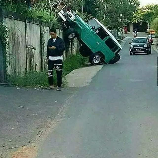 Let’s play Caption This. Go!