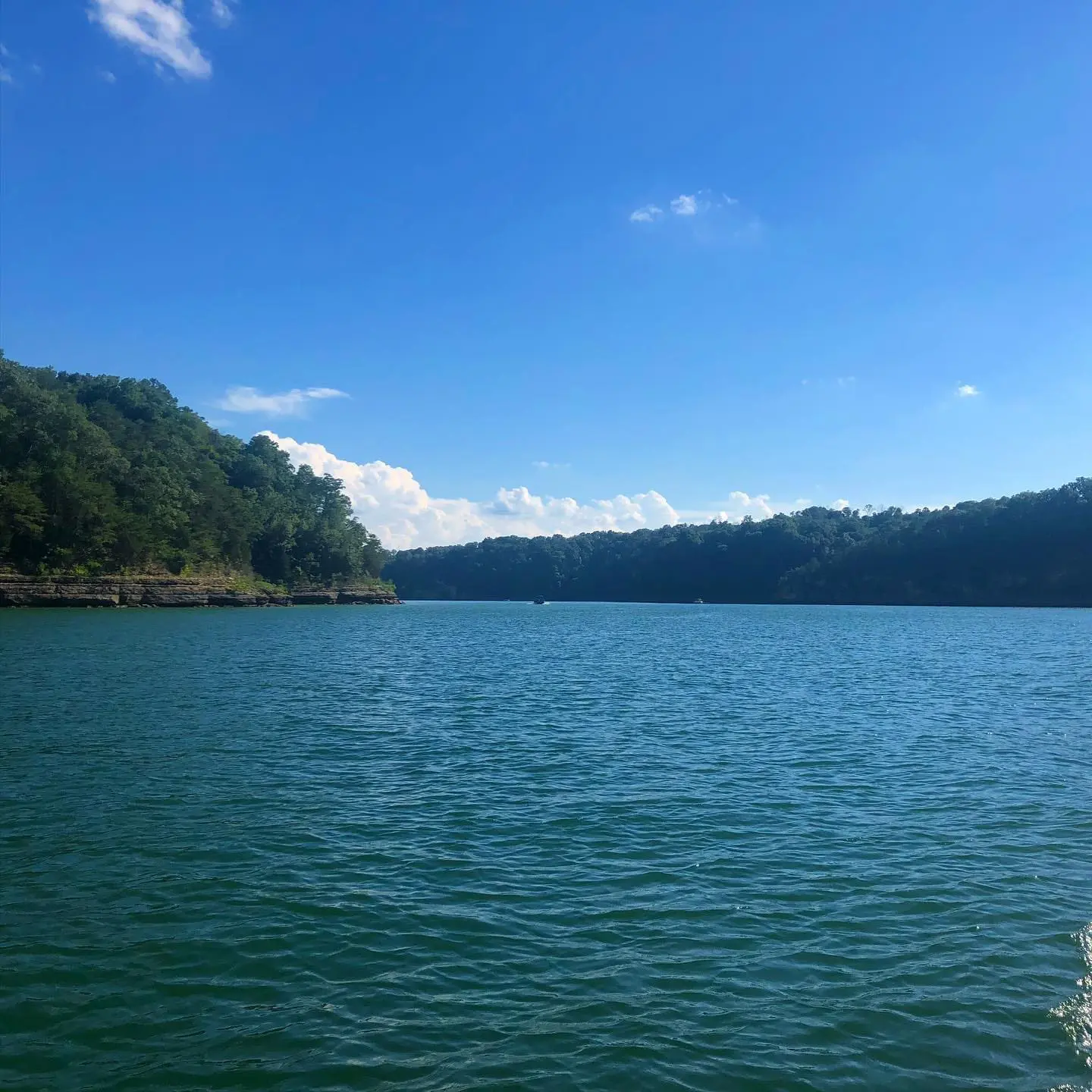 And for this week, camping and that Lake Life. Who else loves water? 
.
.
.
.
#SocialDistancing #Vacation2020 #CumberlandLake #LakeLife #Kentucky