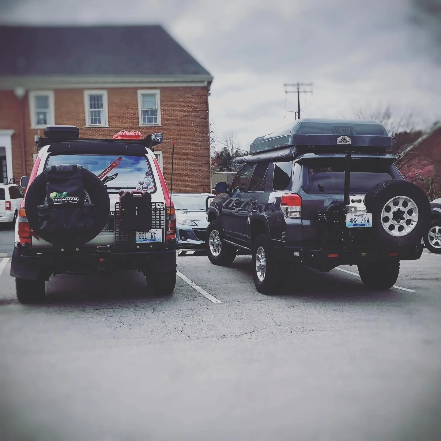 Had a visitor at the office today! 
.
.
.
.
.
#ToyotaTruckButts #LandCruiser #4Runner #Overland #Offroad #ExploreAmerica
